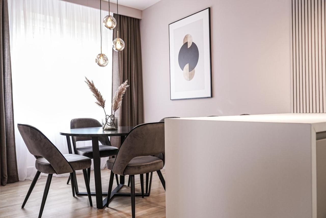 Zest Residence Kragujevac Ngoại thất bức ảnh